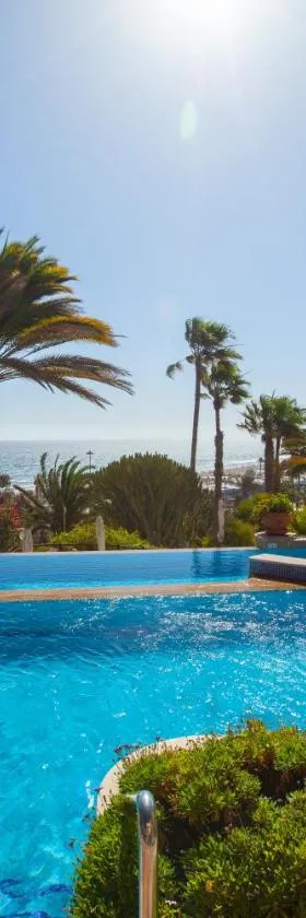 Corallium Dunamar by Lopesan Hotels - Adults Only，位于英格兰海滩的酒店