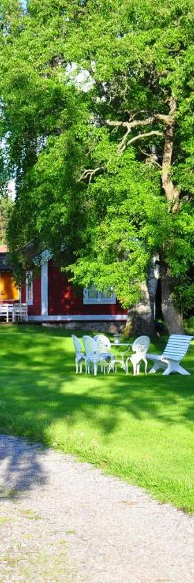 Hem till Gården boutique hotel，位于韦斯特罗斯的酒店