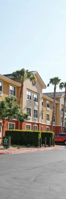 美国洛杉矶西米谷长住酒店，位于Santa Susana Knolls的酒店