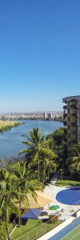 Hotel Beira Rio，位于伊通比亚拉的酒店