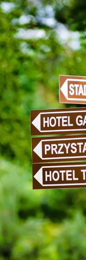 Hotel Galicja，位于Ulanów的酒店