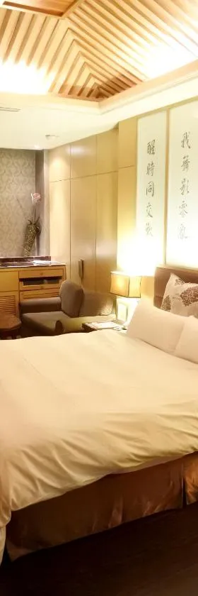 北国之春，位于莺歌区的酒店