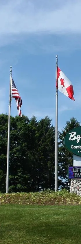 Byrncliff Golf Resort，位于Varysburg的酒店