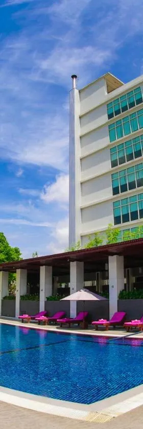 Amaranth Suvarnabhumi Hotel - Free Suvarnabhumi Airport Shuttle，位于莱卡邦的酒店