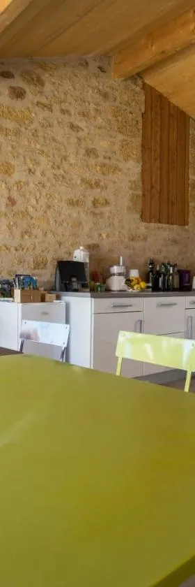 鲁斯哈拉克住宿加早餐旅馆，位于La Chapelle-Aubareil的酒店