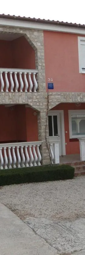 Suzi Apartmani，位于维尔的酒店