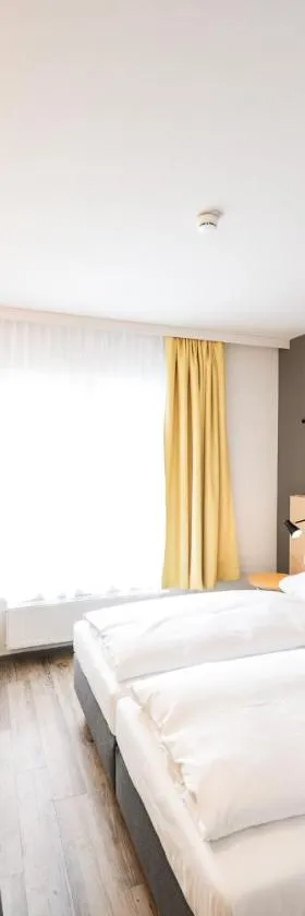 Hotel Tullnerfeld，位于图尔恩的酒店