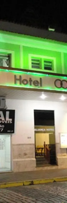 Hotel Aliança，位于圣洛伦索的酒店