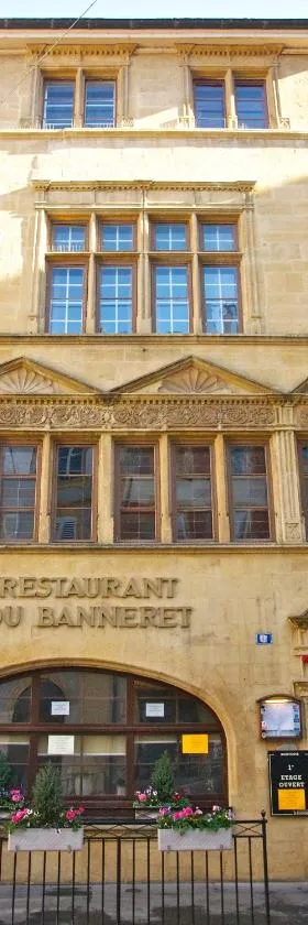 Aux chambres du Banneret，位于纳沙泰尔的酒店