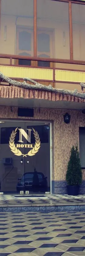 Hotel Nikala，位于茨卡尔图博的酒店