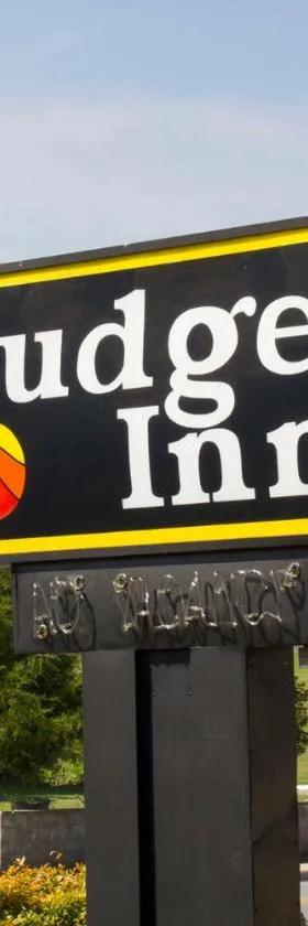 Budget Inn，位于卢雷的酒店
