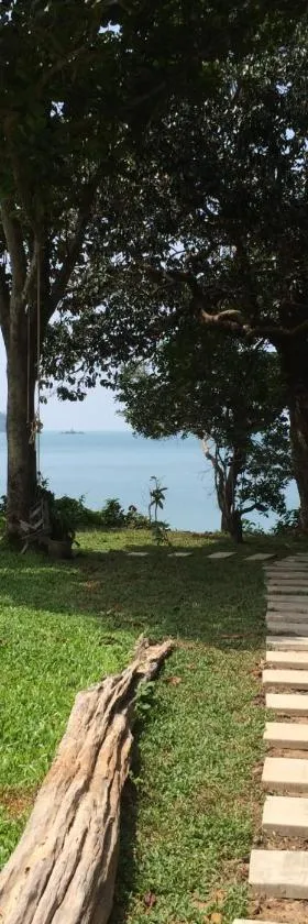 Starlight Beach Resort，位于阁帕延岛的酒店