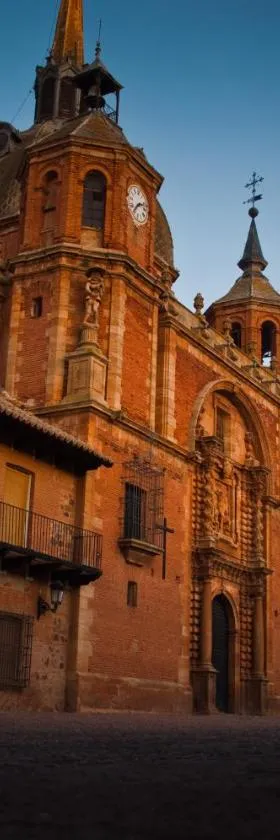 Hospedería Santa Elena，位于San Carlos del Valle的酒店