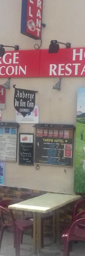 Auberge Du Bon Coin，位于Moulins-Engilbert的酒店