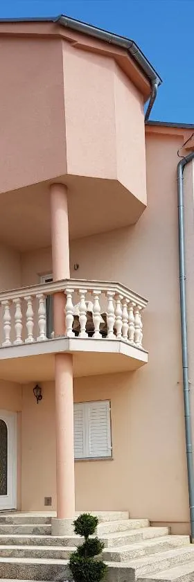 Apartments Suzana，位于诺维·维诺多尔斯基的酒店