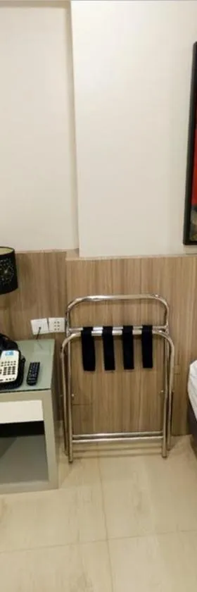 Z帕德酒店，位于独鲁万的酒店
