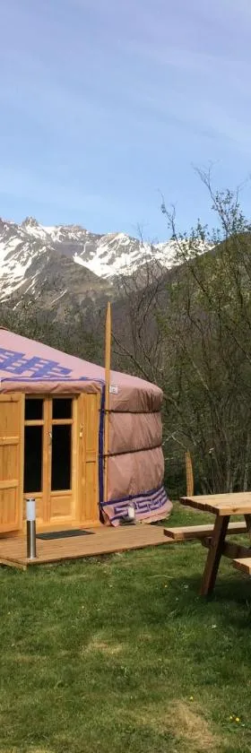 Yourtes Mongoles Gavarnie，位于热德尔的酒店