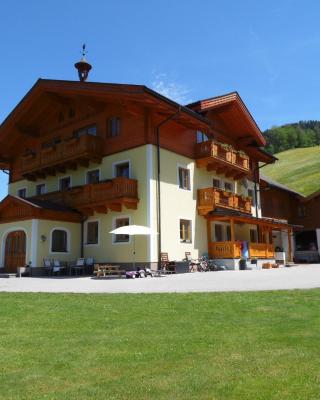 Baby- und Kinderbauernhof Montaning