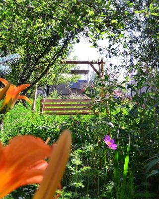 Serik & Geora Guesthouse
