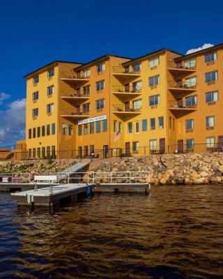 The VUE Boutique Hotel & Boathouse