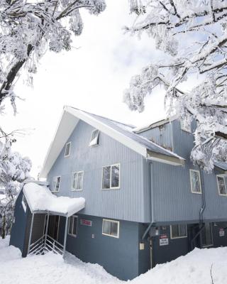 特拉玛滑雪山林小屋