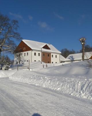 APARTMÁNY NA VÝSLUNÍ