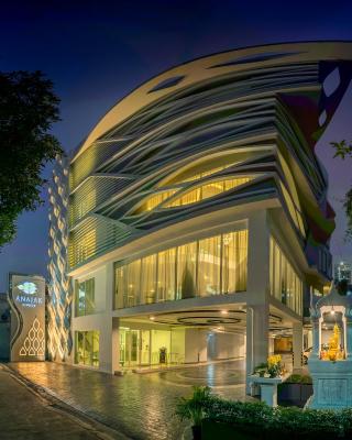 Anajak Bangkok Hotel - SHA Plus