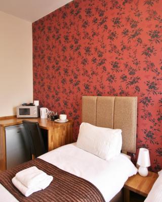 Central Studios Gloucester Place by Roomsbooked