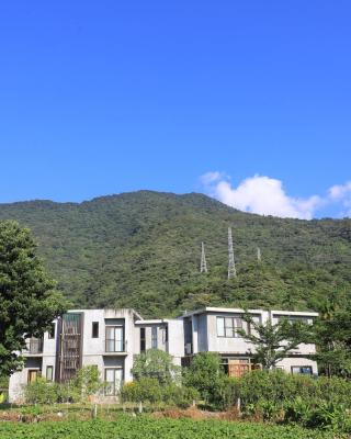 初英山居民宿 