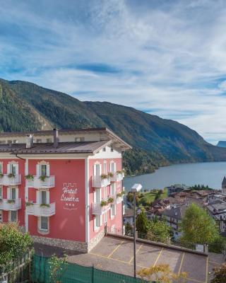 Hotel Londra Slow Living Molveno