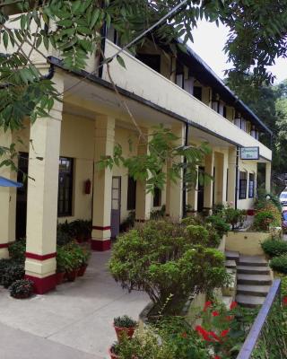 Alasia Hotel