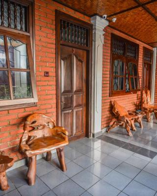 Puri Agung Homestay