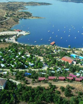 Camping de Cervera de Buitrago