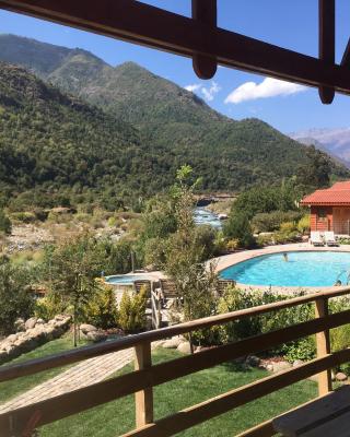 Los Quenes River Lodge