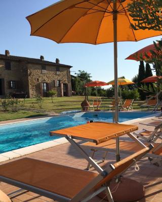 Farmhouse Gello by ToscanaTour
