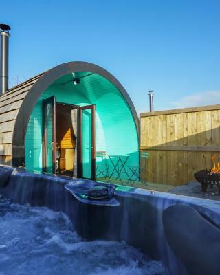 Deluxe Glamping Pod with Hot Tub