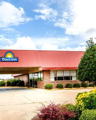 Days Inn by Wyndham Batesville