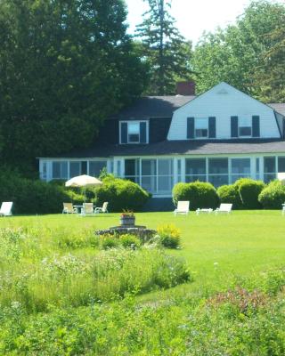 High Tide Inn on the Ocean, Motel and Cottages