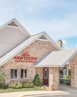 Hawthorn Extended Stay Hotel by Wyndham-Green Bay