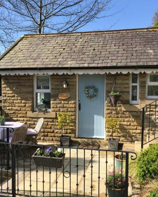 "The Lodge", Holmfirth