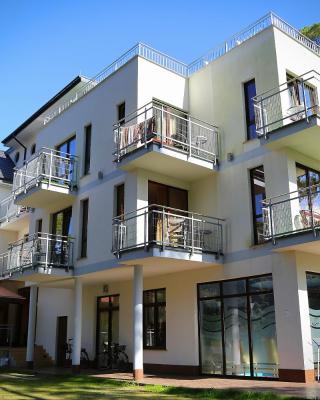 Villa Reza