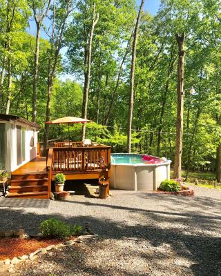 Pocono cabin with private pool at Shawnee Mtn
