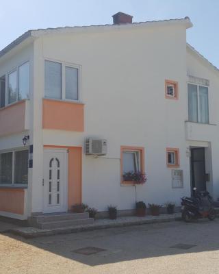 Guest House Dijana