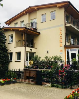 Willa Lazur w kwiatach
