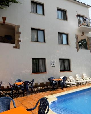 Apartamentos AR Caribe