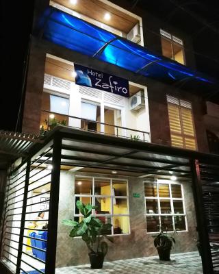 Hotel Zafiro