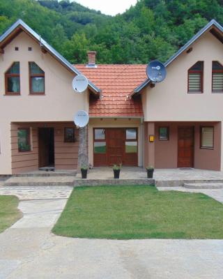 Lodge Zeleni svet