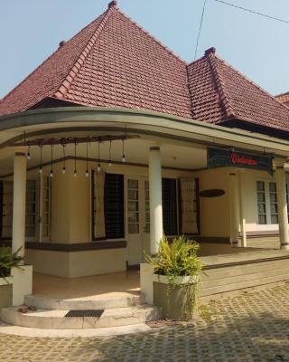 Doeloerkoe Homestay