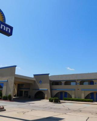 Days Inn by Wyndham Oklahoma City NW Expressway