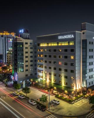 香格里拉海滩旅游酒店